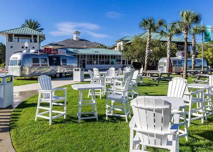 Doral 103-beachclub 1st Floor-luxury Resort-beachfront-updated-new Furniture Apartment