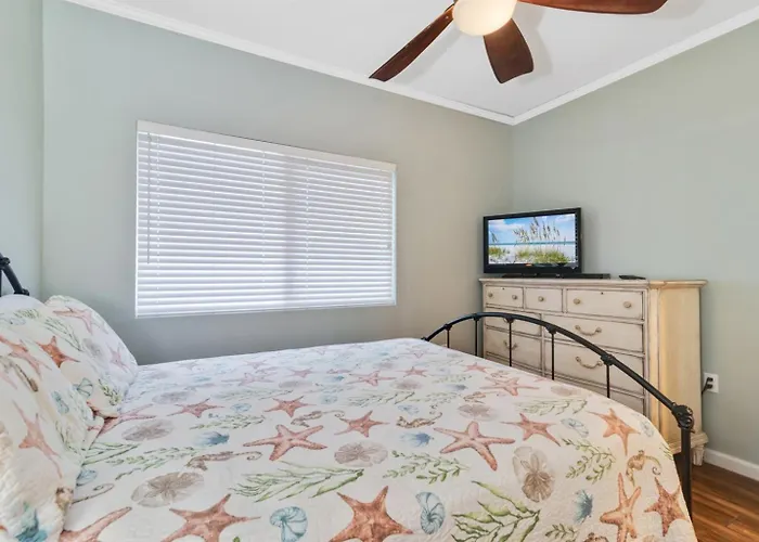 Doral 103-beachclub 1st Floor-luxury Resort-beachfront-updated-new Furniture *