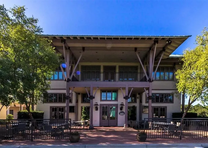 Apartment Doral 103-beachclub 1st Floor-luxury Resort-beachfront-updated-new Furniture Gulf Shores