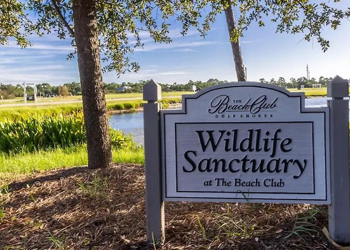 Doral 103-beachclub 1st Floor-luxury Resort-beachfront-updated-new Furniture Apartment *